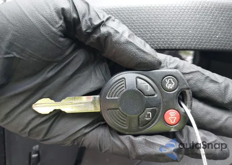 2011 Ford Escape Xlt из США, поврежденный, VIN 1FMCU0D71BKA19880